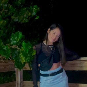 Meet your Posher, Yariana